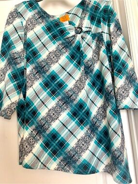 Ruby Rd. Teal and Navy Plaid Keyhole Tunic